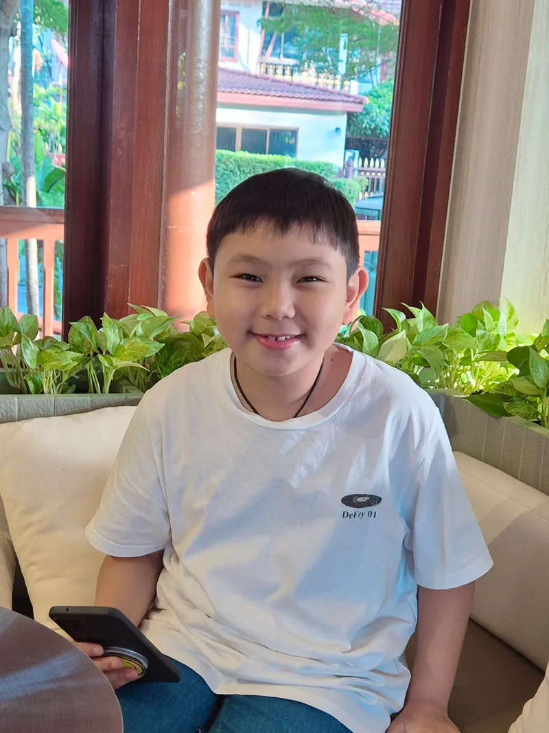 พิชญ์พิสุทธิ์ ธ.