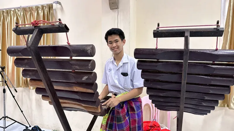 เตชิต อ.