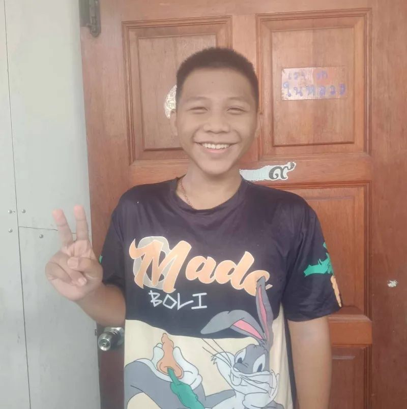 ธนยศ ธ.